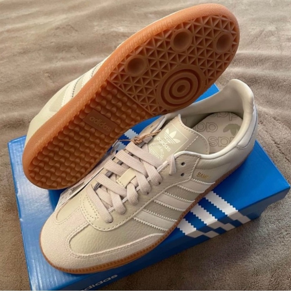 Adidas Samba Size 9 - Aluminium / Chalk White / Wonder Beige